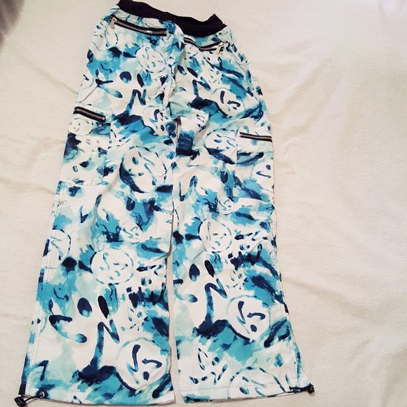 2/$20 Zumba Teal White Logo Print Cargo Pants, Zip Pockets, Woman Small - Picture 4 of 15
